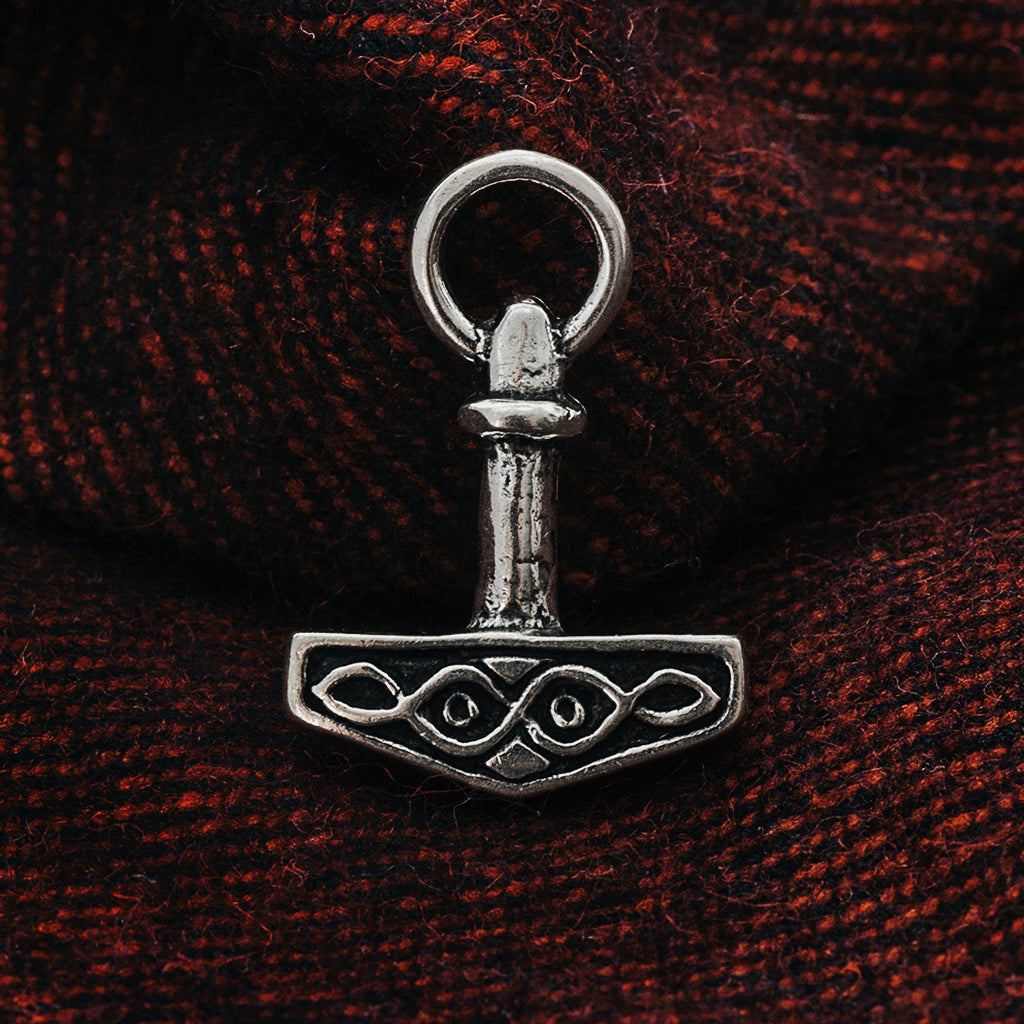 Traditional Thor's Hammer, Silver